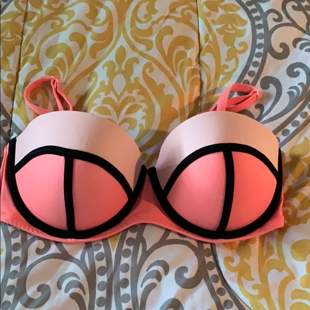 Bathing suit top